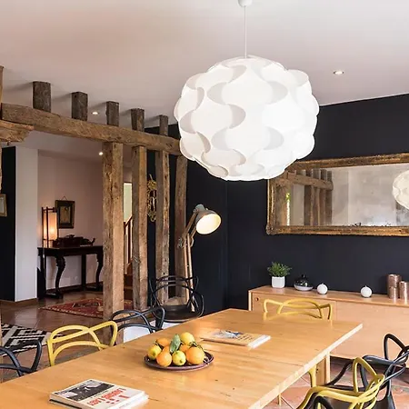 Sleeps 10 Villa